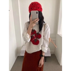 批发韩系圆领西红柿<b class='q'>图案</b>针织<b class='q'>背心</b>女2025秋冬新款叠穿无袖毛衣马甲上衣