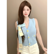 批发辣妹小香风镂空冰丝修身短款V领无袖针织马甲背心上衣女