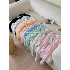 批发夏季防晒<b class='q'>开衫</b>冰丝长袖上衣女 韩系百搭轻薄短款披肩罩衫外搭外套