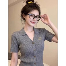 批发2026夏季新款高级感V领纽扣短袖针织开衫女气质修身显瘦别致上衣
