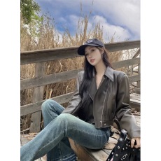 批发欧货翻领短款pu皮外套女2023秋<b class='q'>冬</b>新款高级感机车炸街小个子皮夹克