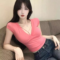 批发纯欲风V领正肩短袖T恤女夏显瘦收腰褶皱露肚脐<b class='q'>短款</b>百搭带胸垫上衣