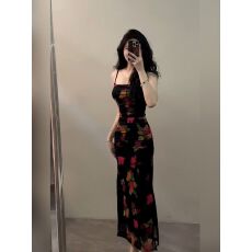 批发春季新款复古碎花吊带<b class='q'>连衣裙</b>气质纯欲风印花收腰褶皱开叉长裙子女