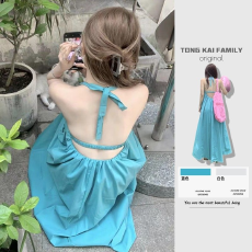 批发度假风露背挂脖<b class='q'>连衣裙</b>女夏季新款法式设计感小众遮肉时尚减龄长裙