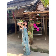 批发西双版纳泰国复古波西米亚挂脖吊带<b class='q'>连衣</b>裙女性感露背海边度假<b class='q'>长裙</b>