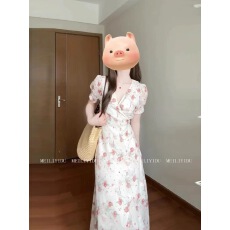 批发法式V领碎花连衣<b class='q'>裙</b>女夏2026新款长<b class='q'>裙</b>子泡泡袖温柔风气质收腰显瘦
