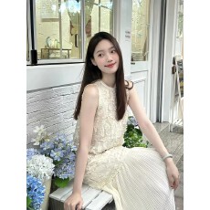 批发法式超好看新品度假风连衣裙子<b class='q'>夏</b>季流行漂亮高级感时尚女生套装裙