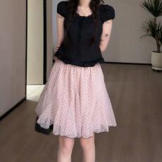 批发设计感小众波点a字半身裙女2026<b class='q'>夏</b>季新款爆款韩版高腰小个子短裙