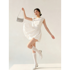批发白色斜肩系带花苞<b class='q'>连衣裙</b><b class='q'>女</b>夏少<b class='q'>女</b>风无袖简约气质显瘦a字短裙