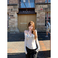 批发亨利领修身真两件带胸垫长袖T恤女秋季紧身辣妹低胸打底上衣