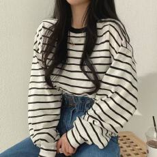 批发条纹T恤女2026新款春秋薄款<b class='q'>街头</b>宽松长袖上衣ins潮打底衫初秋上衣
