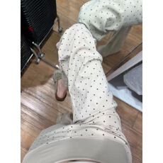 奶杏色波点微喇裤女夏薄款高腰韩系慵懒风松弛感小个子窄版喇叭裤