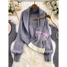 批发韩剧女主优雅翻边领开衫<b class='q'>外套</b>上衣搭别致<b class='q'>气质</b>御姐条纹针织吊带套装