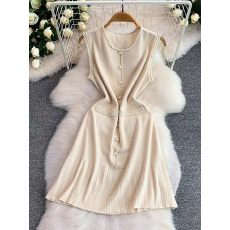 批发韩系小香风穿搭轻奢钉珠圆领无袖<b class='q'>连衣裙</b>女气质千金风百褶针织裙子