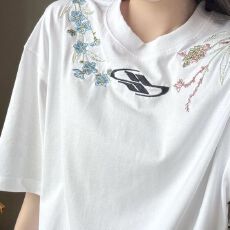 批发韩国外贸前后刺绣 纯棉220克精梳紧密夏季宽松<b class='q'>情侣</b><b class='q'>宽松</b><b class='q'>短袖</b>T恤女
