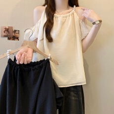 批发实拍大码女装纯欲挂脖泡泡袖新款法式设计感<b class='q'>漏肩</b>百搭宽松<b class='q'>上衣</b>