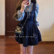 批发春秋穿搭一整套女宽松复古蝴蝶结牛仔<b class='q'>背带</b>连衣裙波点系带花边衬衫