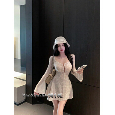 姚小姐温柔风蕾丝提花长袖连衣裙女秋季镂空修身裙子显瘦a字短裙