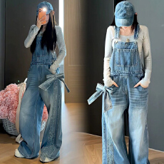 批发2026春夏新款港风复古烫钻蝴蝶结牛仔背带裤+纯棉打底