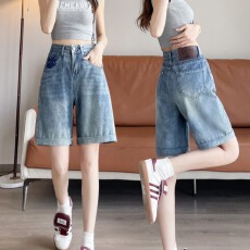 批发复古撞色五分<b class='q'>牛仔</b><b class='q'>短裤</b>女2025年梨形身材显瘦遮胯过膝<b class='q'>卷</b><b class='q'>边</b>5分中裤