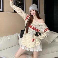 批发<b class='q'>韩国</b>东大门复古镂空斜肩长袖袖T恤女早秋季新款辣妹风宽松显瘦针