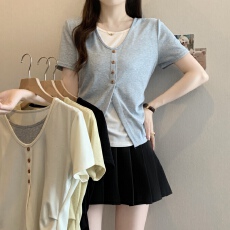 实拍大码~撞色假两件正肩短袖T恤女胖MM遮肉显瘦独特不规则小衫