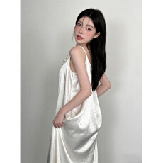 批发精致感纯简约薄款风正流行韩日<b class='q'>范</b>轻奢风带气质可外穿睡衣女家居服