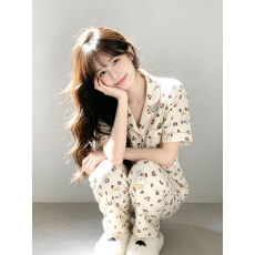 批发2026春夏新款<b class='q'>睡衣</b>女带胸垫云朵棉三件套翻领甜美可外出家居服套装