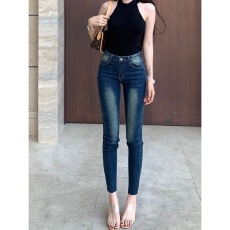 批发低腰紧身<b class='q'>牛仔裤</b>女秋冬款辣妹修身显瘦九分裤小脚铅裤爆款