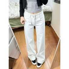批发美式白色双腰扣设计感低腰直筒<b class='q'>牛仔裤</b>女新款显瘦不贴腿<b class='q'>微喇</b>裤