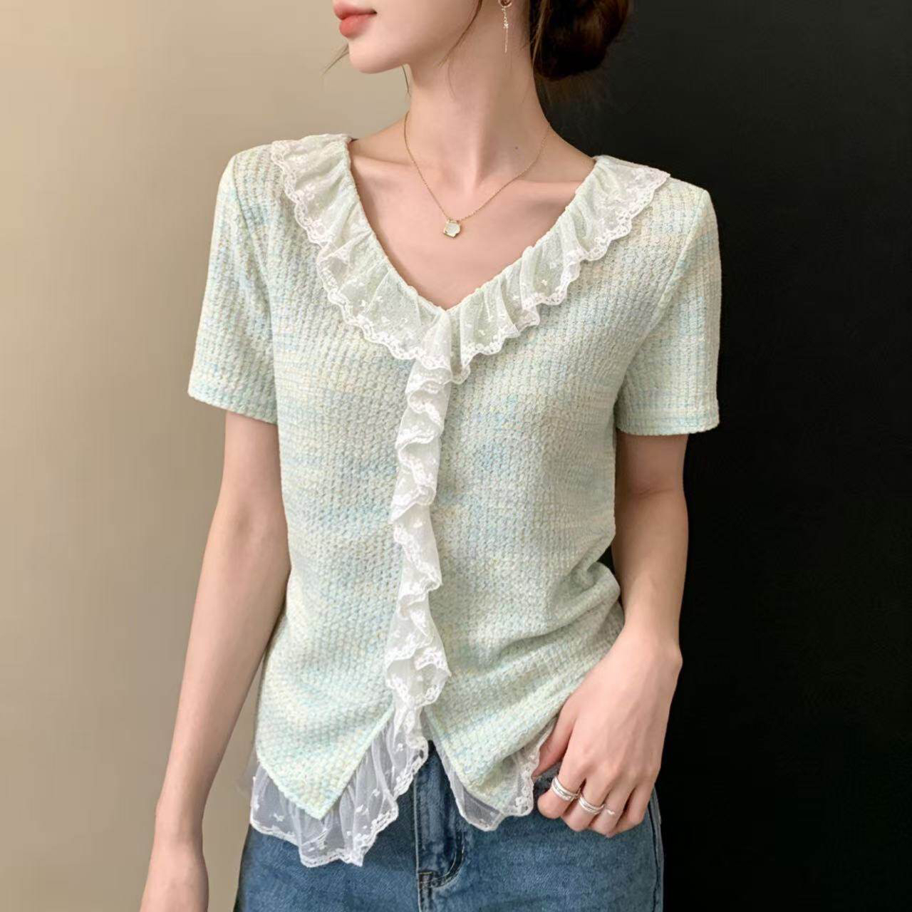 BY27029# 蕾丝拼接v领短袖T恤女夏季新款遮肉显瘦气质女上衣 服裝批發女裝批發服飾貨源