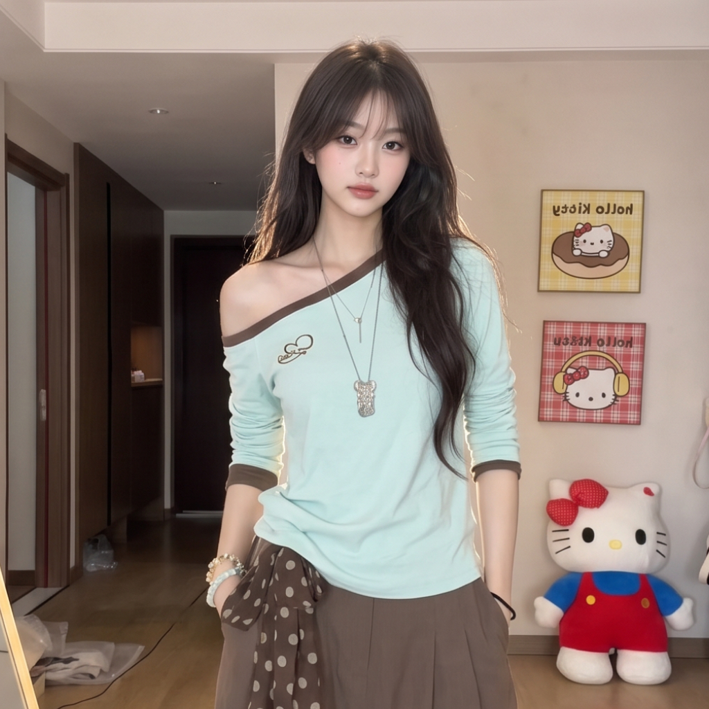 BY30817# 甜辣妹风撞色斜肩长袖T恤女装秋季露肩上衣 服裝批發女裝批發服飾貨源