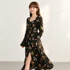 批发2026新款秋<b class='q'>大码</b>女装中长裙子法式复古好看收腰侧开叉连衣裙潮