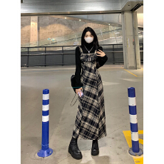 批发格子叠穿吊带连衣裙女2026年新款秋冬内搭打底上衣两件套