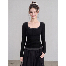 批发黑色条纹假两件正肩长袖t恤女<b class='q'>秋</b>修身打底衫上衣