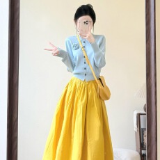 批发温柔风蓝色拼接长袖针织开衫<b class='q'>女</b>装2026年春季新款减龄修身外套上衣