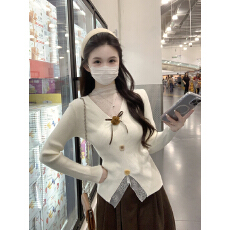 安迪绒秋冬法式V领蕾丝拼接打底针织衫花朵蝴蝶结内搭长袖上衣