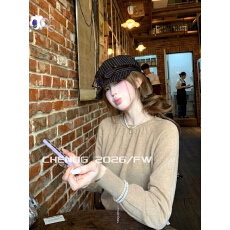 安迪绒洗水设计感捏皱长袖打底衫女26秋季复古圆领长袖针织上衣
