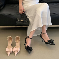 批发富贵一足包头凉鞋2026春夏新款<b class='q'>甜美</b>蝴蝶结尖头高跟鞋一字带中空鞋