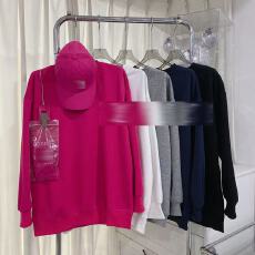 批发L家圆领卫衣＋帽子＋袜子三件套