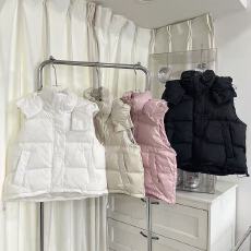 批发连帽羽绒<b class='q'>马甲</b>外套