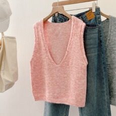 批发实拍大码女装2025新款复古软糯慵懒风针织衫高级感v领马甲背心女