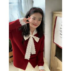 批发过年红色蝴蝶结毛衣外套女2026新款冬季大码胖mm减龄针织开衫上衣
