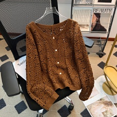 批发实拍<b class='q'>大码</b>女装春季新款单排扣复古镂空设计感钩花百搭上衣针织<b class='q'>开衫</b>