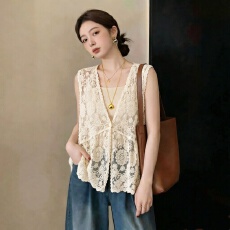 批发大码女装2026小香风马甲设计感高级V领背心法式坎肩马夹外套上衣