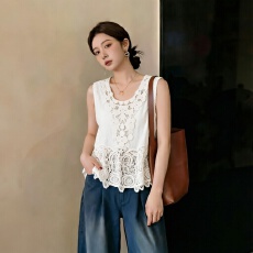 批发<b class='q'>大码</b>女装2026夏季设计感韩系钩花镂空蕾丝刺绣外穿无袖背心吊带女