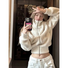 批发法式高领<b class='q'>短外套</b>女秋冬新款慵懒风宽松显瘦开衫加厚上衣外穿韩ins