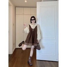 批发洋气甜美<b class='q'>连衣裙</b>复古娃娃领衬衫长袖春秋季花边背带裙两件套装