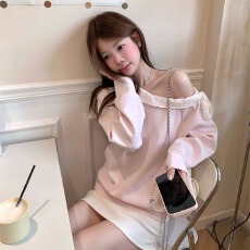 批发粉色蝴蝶结绑带斜肩卫衣女早<b class='q'>秋</b>季独特漂亮宽松慵懒风露肩长袖上衣