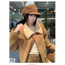 批发2025新款麂皮绒<b class='q'>外套</b>韩系羊羔毛皮毛一体短款机车服皮衣女冬小个子